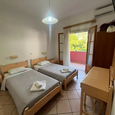 Rebecca Aparthotel 4*