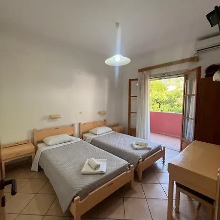 Rebecca Aparthotel Agios Gordios (Corfu)