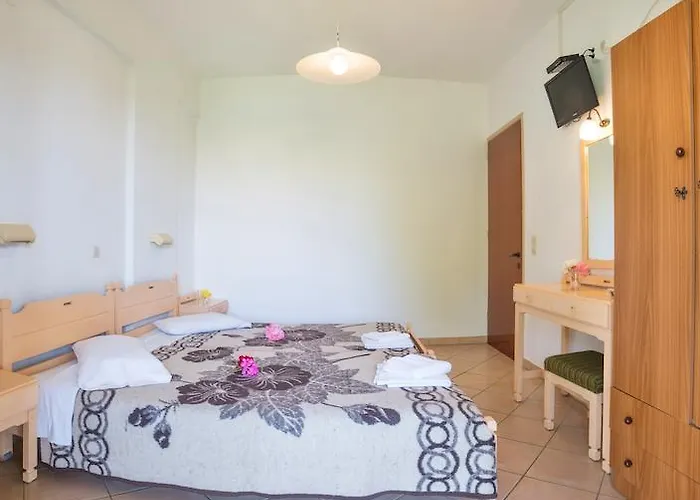 Rebecca 아파트호텔 4*