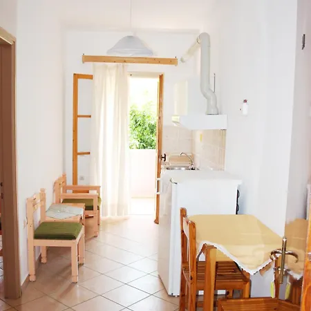 Aparthotel Villa Rebecca 4*