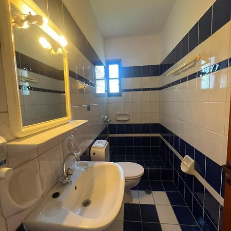 Apartmanhotel Rebecca Ájosz Górdiosz