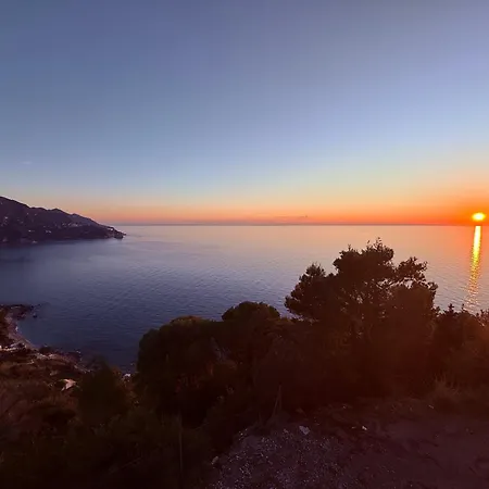 Rebecca Apartmanhotel